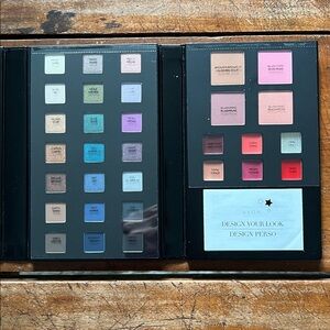 Avon Makeup Design Palette w 21 eyeshadows, 6 lip glosses. 3 blushes, 1 bronzer